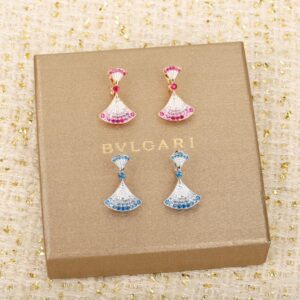 Bvlgari DIVAS' DREAM Full Diamond Earrings with Fan Design