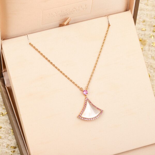 Bvlgari DIVAS' DREAM Qixi Valentine's Day Limited Edition Necklace