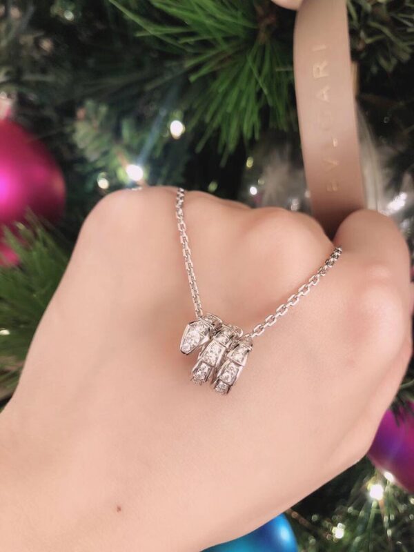 Serpenti Viper Double Coil Full Diamond Snake Necklace - Image 9