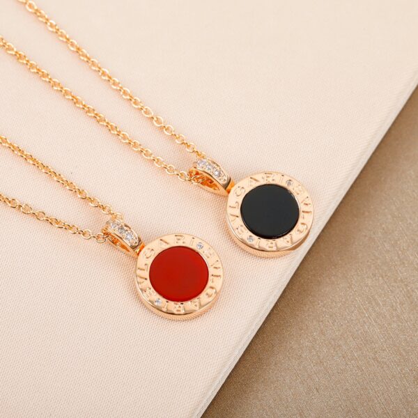 Bvlgari Black and White Agate Necklace - Image 2