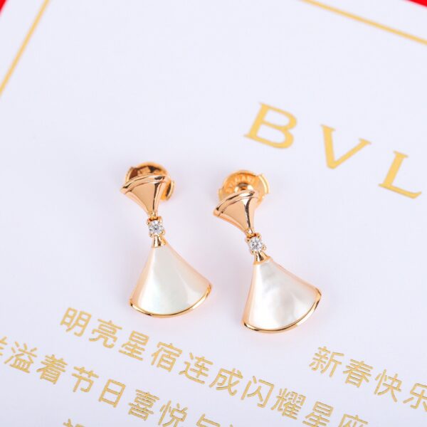 Bvlgari DIVAS' DREAM Rose Gold Earrings - Image 3