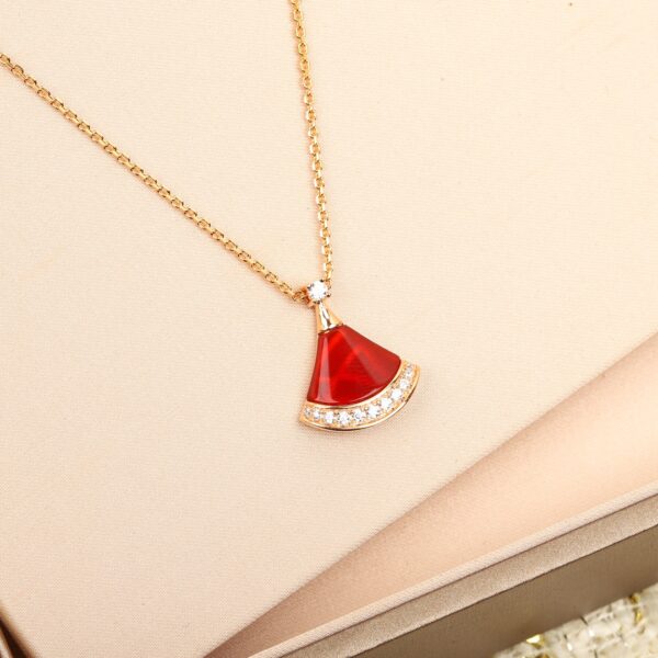 Bvlgari Diva's Dream Small Fan Diamond Necklace - Image 3