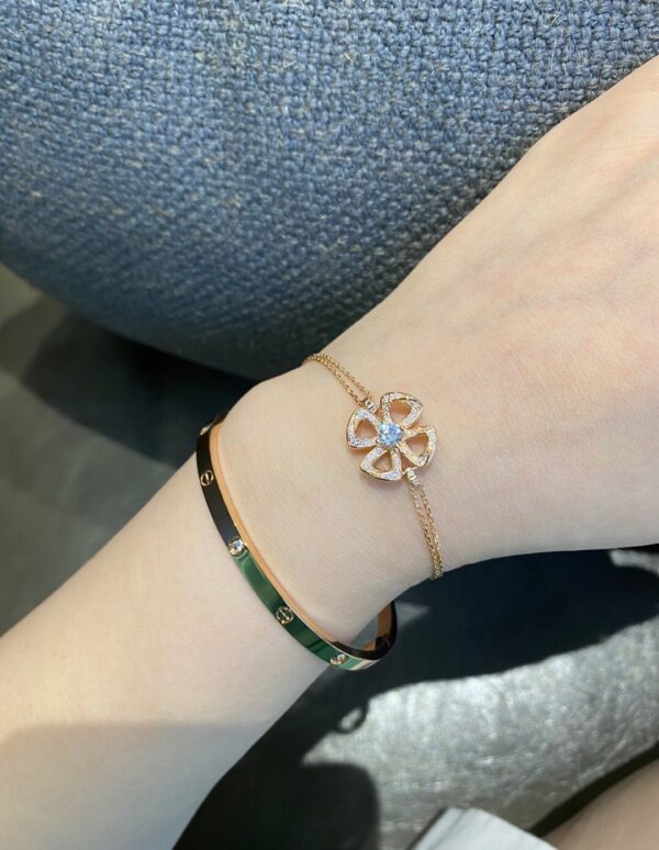 Bvlgari Fiorever flower bracelet
