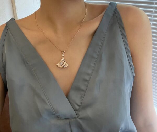 Divas Dream White Mother of Pearl Necklace - Image 9